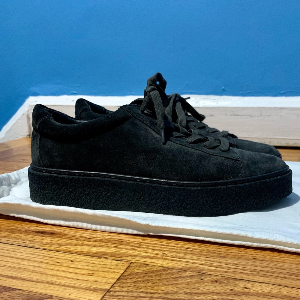 Vince lace ups. NWOT. Dust bag included.